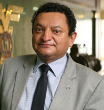 Dr. Rafael España